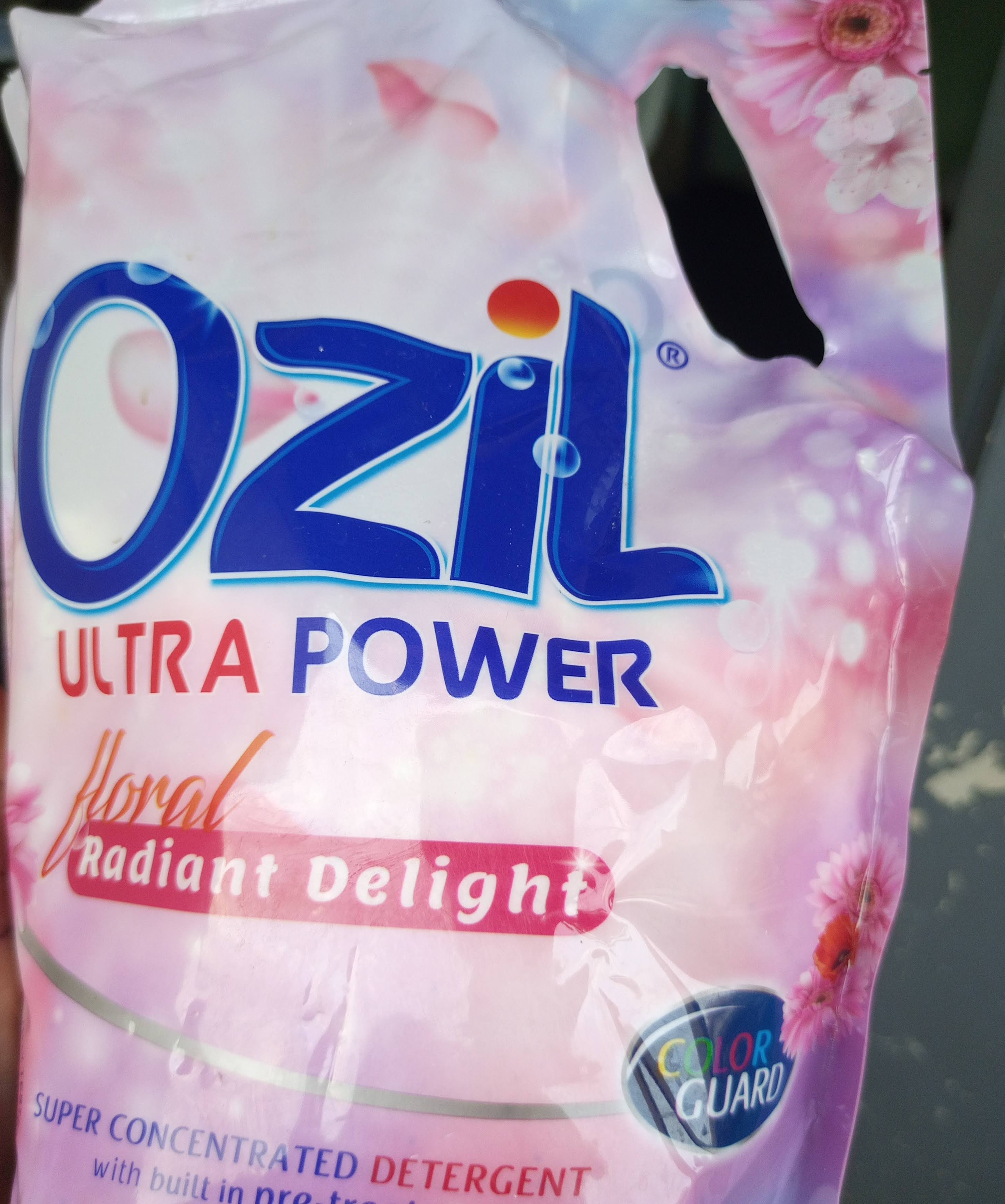 Detergent Ultra Power Floral OZIL 900G